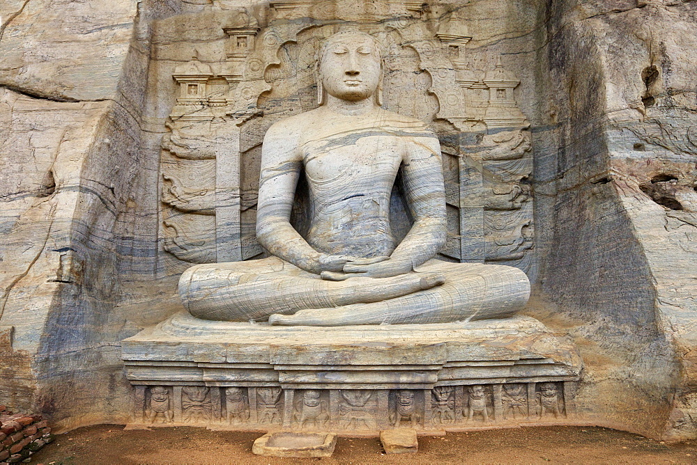 Buddha in meditation, Gal Vihara Rock Temple, Polonnaruwa, Sri Lanka, Asia