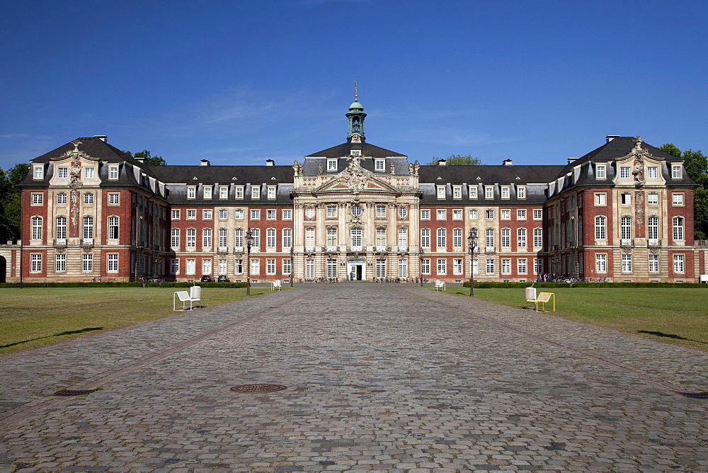 Schloss, Castle, University, Muenster, Muensterland, North Rhine-Westfalia, Germany, Europa