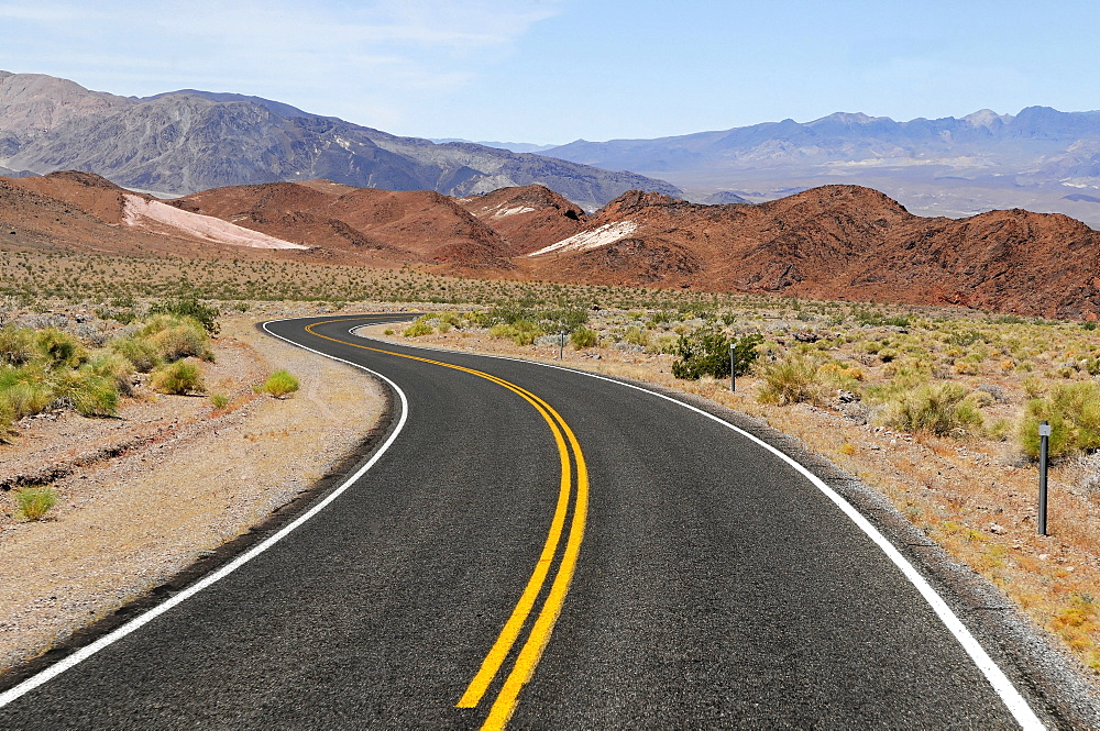 State Highway 178 in Death Valley, Death Valley National Park, California, USA, North America