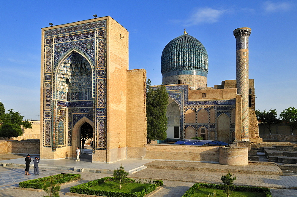 Gur Emir, Gur-Amir, Guri Amir mausoleum, grave of Timur, Temur, Tamerlane, Samarkand, Silk Road, Uzbekistan, Central Asia