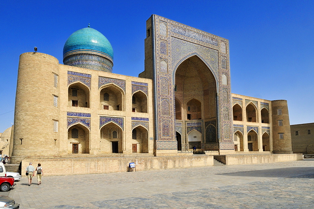 Mir-i, Miri Arab madrassah, Bukhara, Buchara, Silk Road, Unesco World Heritage Site, Uzbekistan, Central Asia