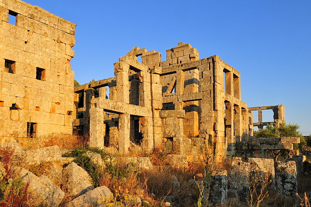 Byzantine ruin of Saint Simeon Monastery, Deir Samaan, Deir Seman archeological site, Dead Cities, Syria, Middle East, West Asia