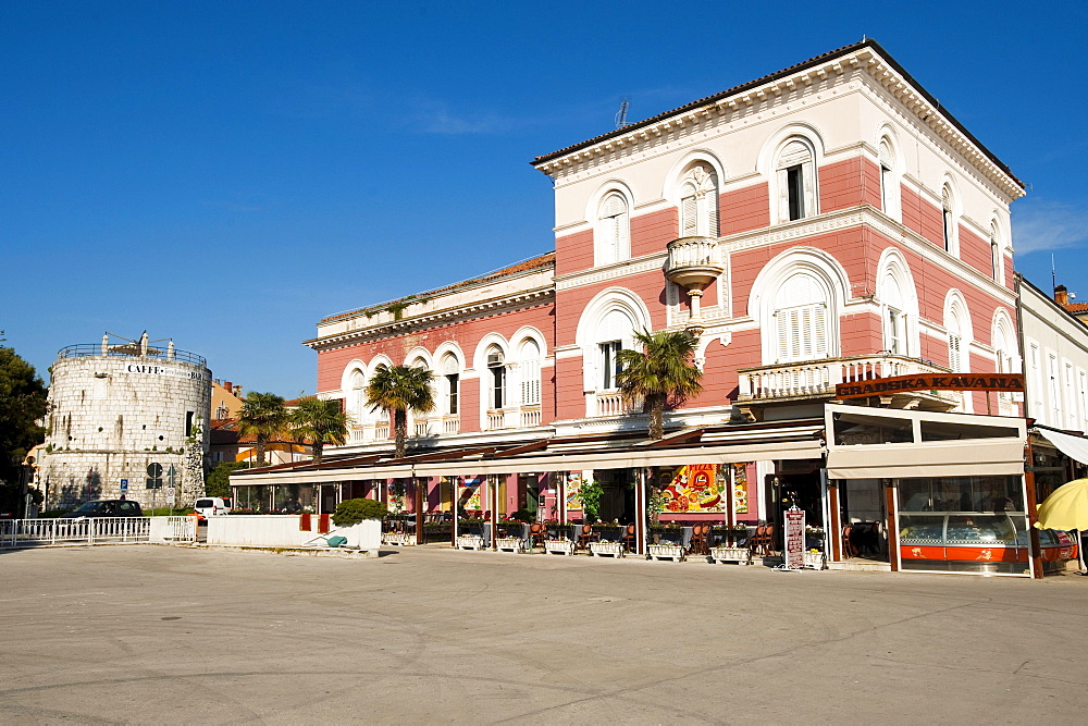 Building at the harbor, old town, Porec, Istria, Croatia, Europe
