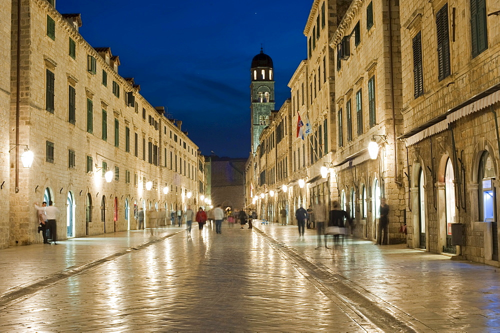 Placa, Stradun at dusk, old town, Dubrovnik, Dubrovnik County, Croatia, Europe