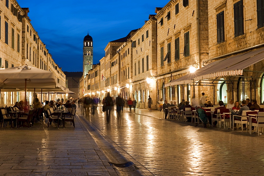 Placa, Stradun at dusk, old town, Dubrovnik, Dubrovnik County, Croatia, Europe