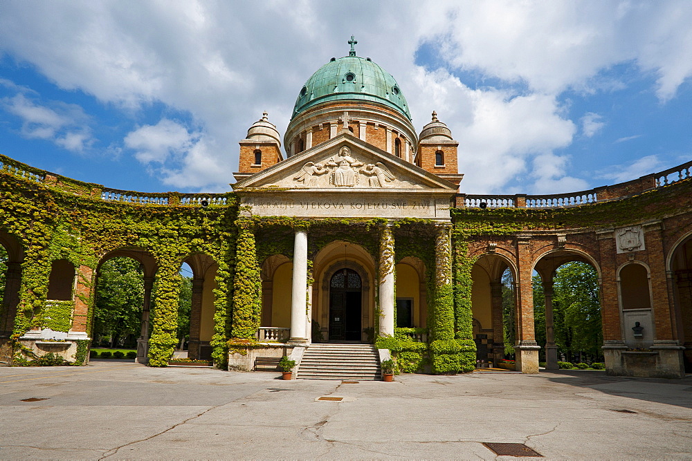 Mirogoj Cemetery, Zagreb, Croatia, Europe