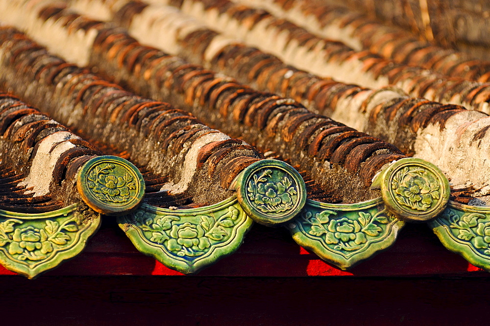 Typical ceramic roof shingles, Hoi An, Vietnam, Southeast Asia