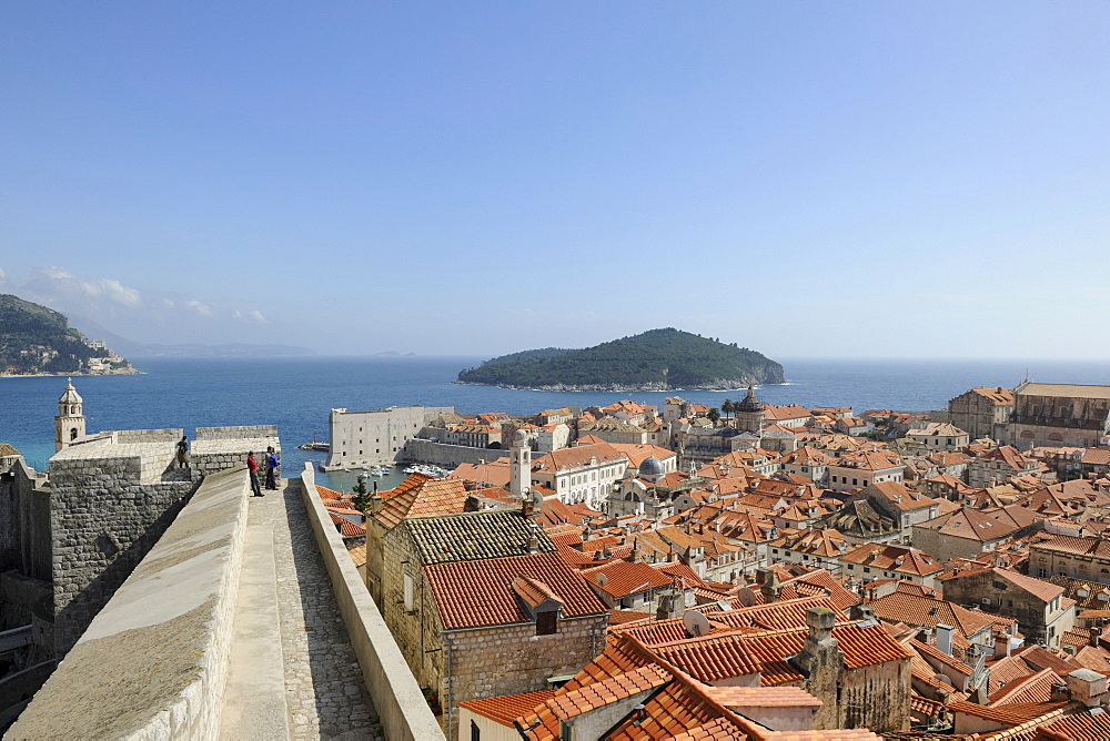 Overlooking the historic town from the fortress wall, Dubrovnik, Ragusa, Croatia, Europe