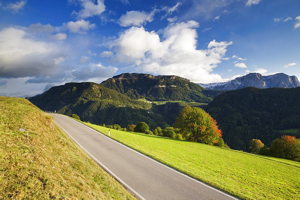 Road above the Gardena Valley near Lajen, Dolomites, Trentino-Alto Adige, Italy, Europe