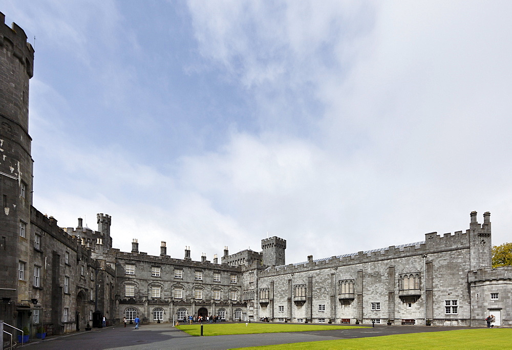 Kilkenny Castle, County Kilkenny, Ireland, British Isles, Europe