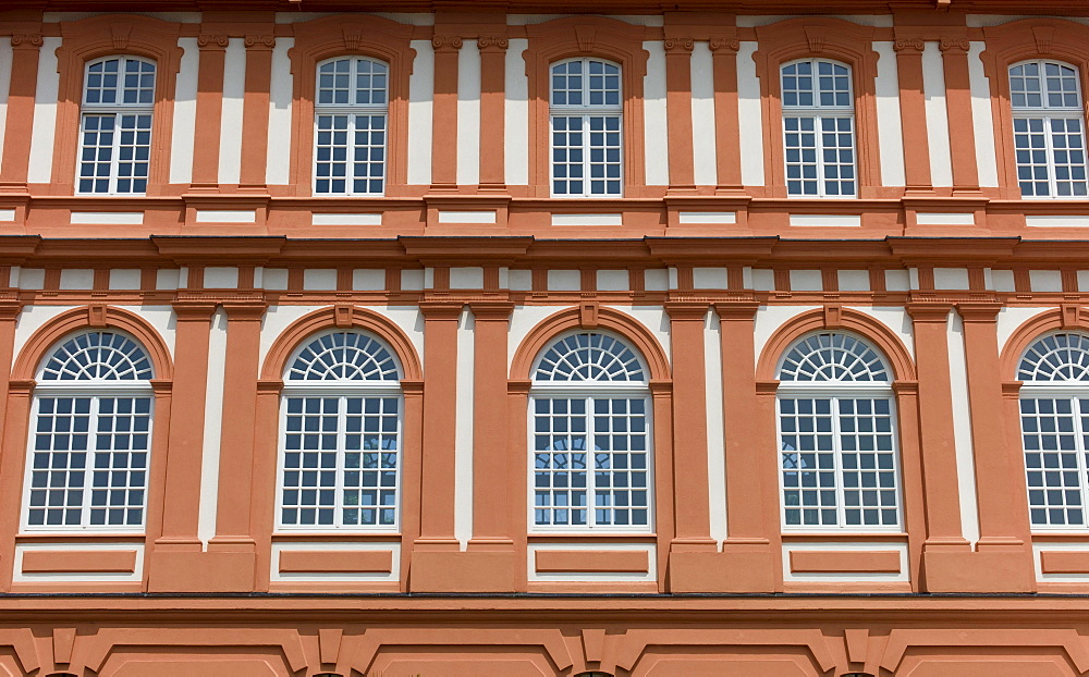 Schloss Biebrich palace, Biebrich borough, Wiesbaden, Rhine, Hesse, Germany, Europe