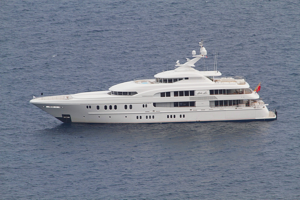 Motor yacht Linda Lou, shipyard Luerssen Yachts, length 60 m, built in 2006