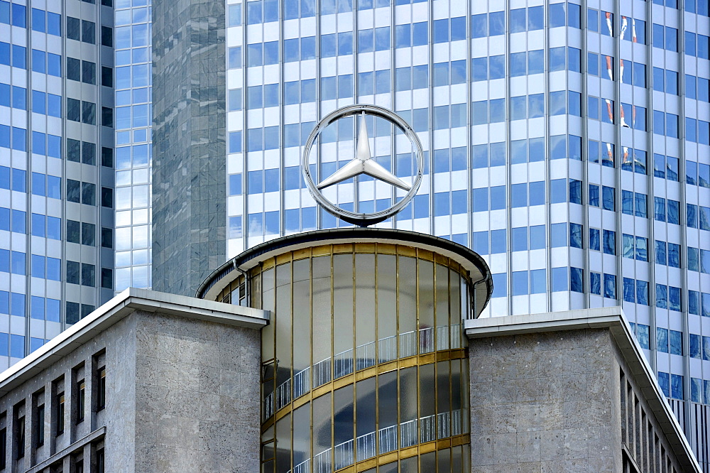 Mercedes star, former car park at the Kaiserplatz, facade of the European Central Bank ECB, Financial District, Frankfurt am Main, Hesse, Germany, Europe