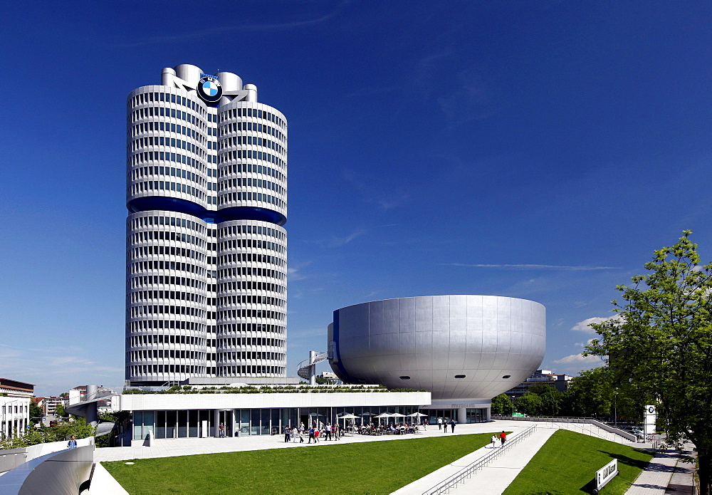 BMW high-rise building and BMW Museum, headquarters of the Bavarian Motor Works, Munich, Bavaria, Germany, Europe