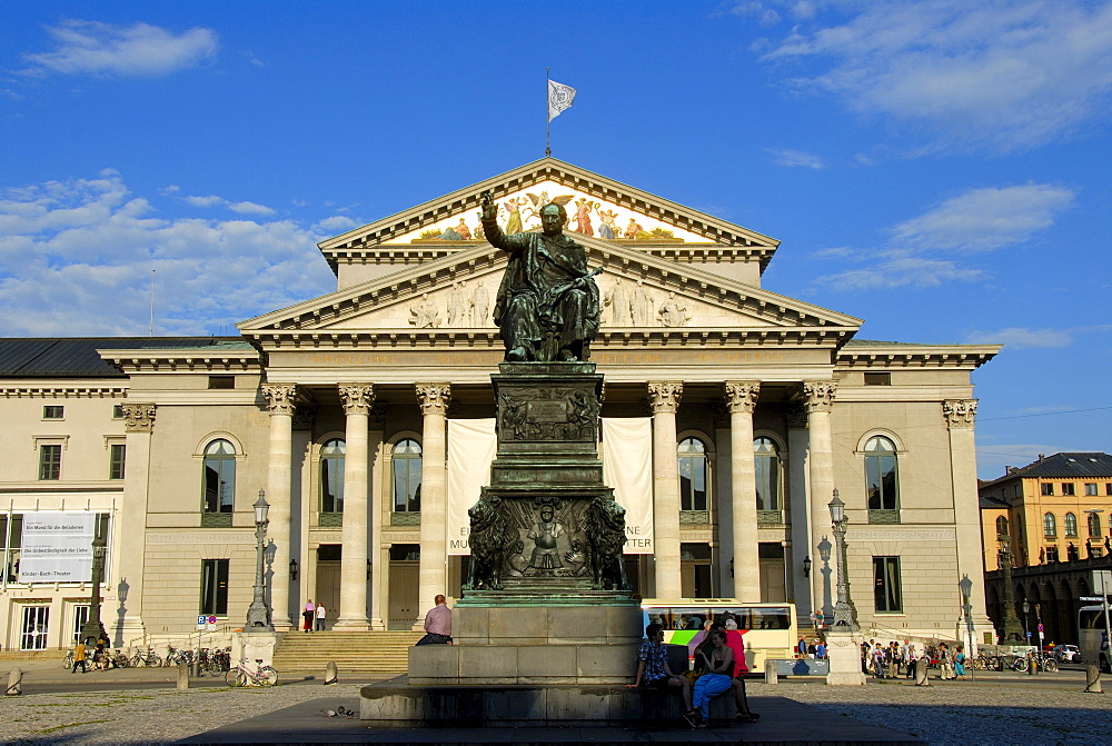 Monument of King Joseph Maximilian II of Bavaria made of bronze, opera building, National Theatre, Bavarian State Opera, Max-Joseph-Platz square, downtown, city centre, Munich, capital city of Bavaria, Upper Bavaria, Bavaria, Germany, Europe