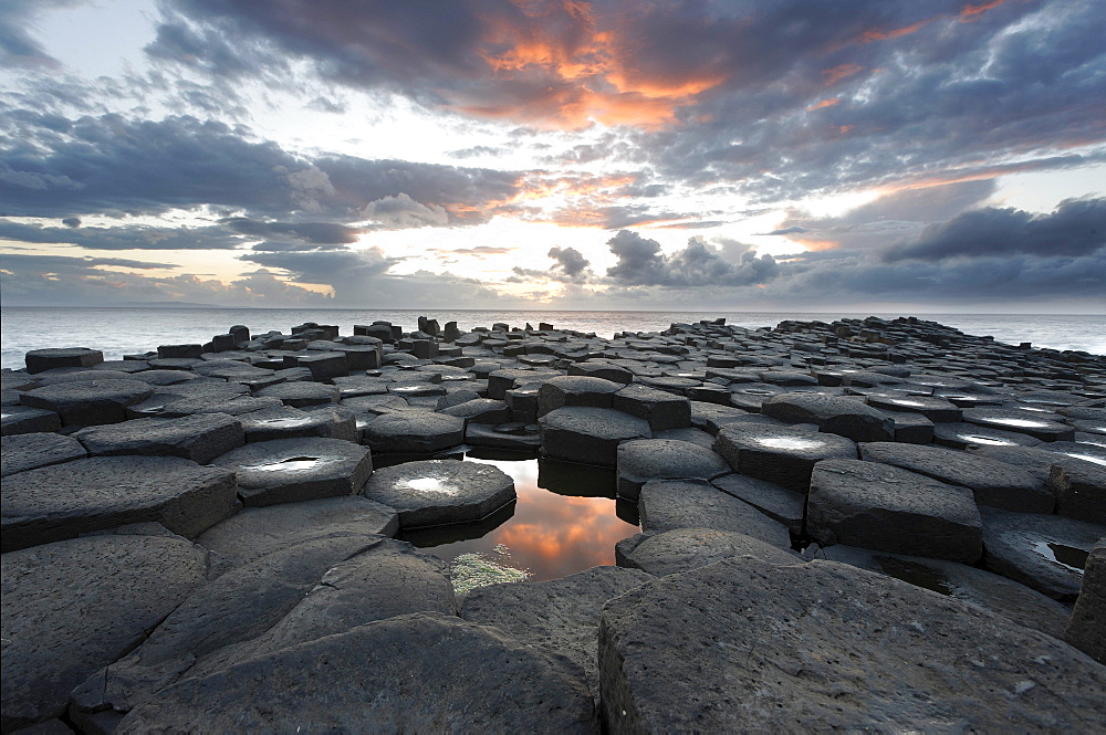 sunset at the basalt columns of the Giant«s Causeway, Londonderry, North Ireland