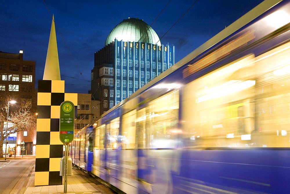 Steintor subway station, BUssTOPS art project, Anzeiger-Hochhaus high-rise building, Hannover, Lower Saxony, Germany, Europe