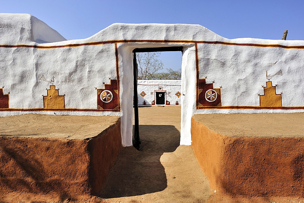 Traditional ornamental painting at entrance to courtyard, Thar Desert, Rajasthan, India, Asia