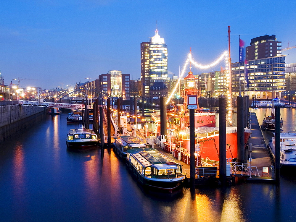 Fire ship in the port, Hanseatic City of Hamburg, Germany, Europe