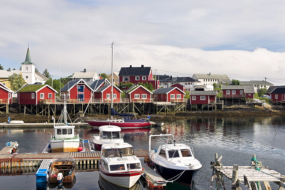 Fishing boats and fishermen's houses, Lofoten, Norway, Scandinavia, Europe