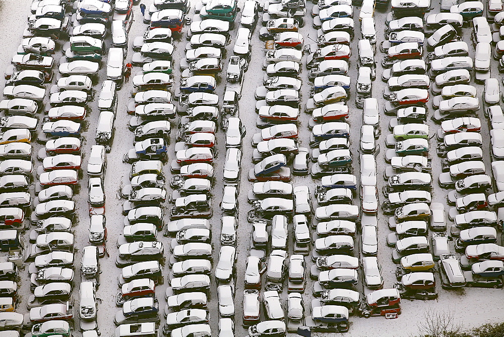 Aerial view, scrap yard, old cars, snow, Heessen, Hamm, Ruhr area, North Rhine-Westphalia, Germany, Europe