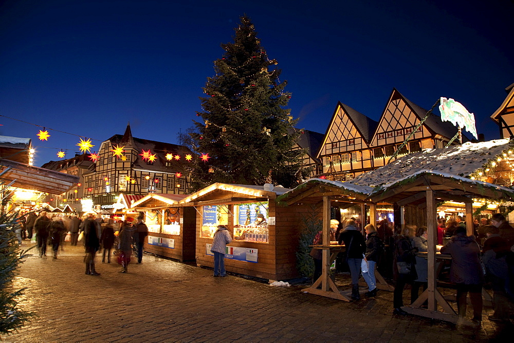 Christmas market at the market square, Soest, Sauerland, North Rhine-Westphalia, Germany, Europe