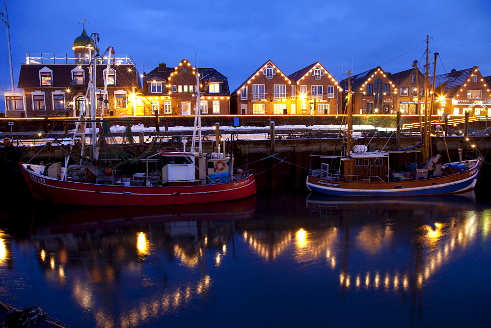 Illuminated harbour area, North Sea resort of Neuharlingersiel, North Sea, East Frisia, Lower Saxony, Germany, Europe