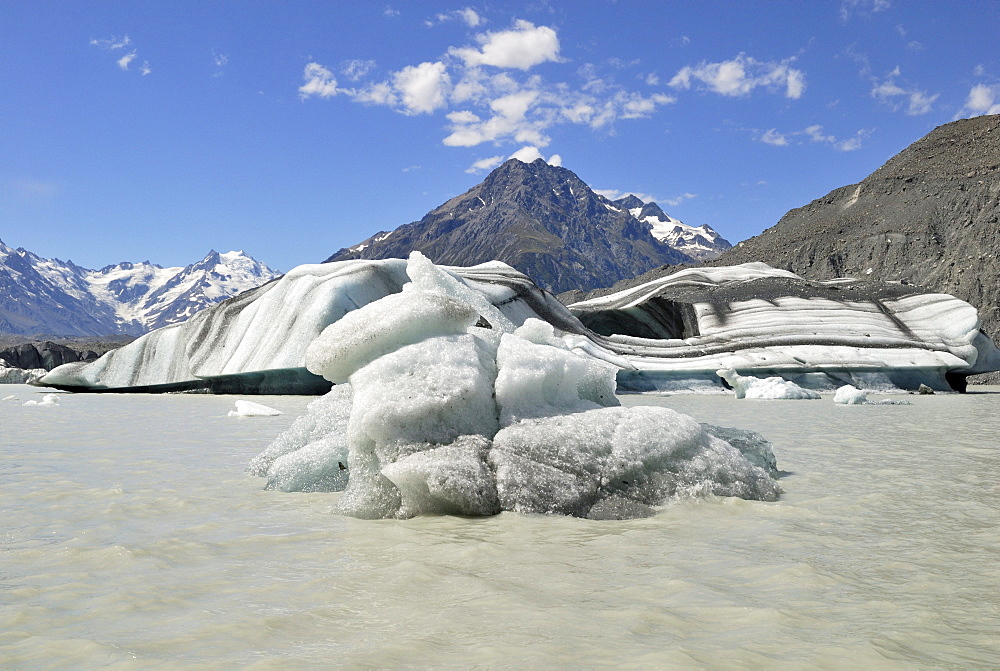 Mount Chutley and icebergs on Tasman Lake, Mount Cook National Park, South Island, New Zealand