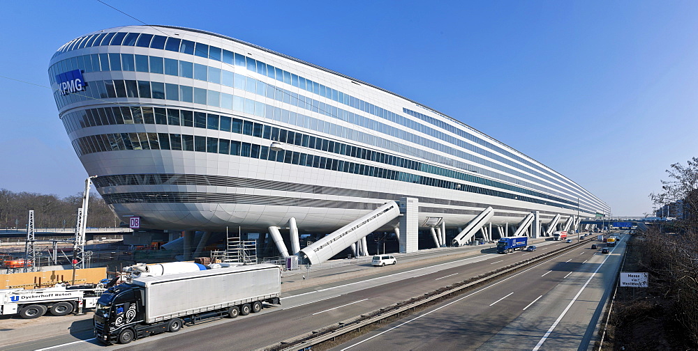 Business center The Squaire, formerly known as Airrail Center, at Terminal 1 of Frankfurt Airport, Frankfurt am Main, Hesse, Germany, Europe