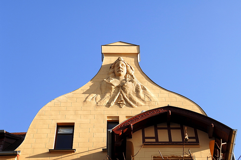 Figurative relief on the pediment of a rich citizen's house, Mecklenburgstrasse 28, Schwerin, Mecklenburg-Western Pomerania, Germany, Europe