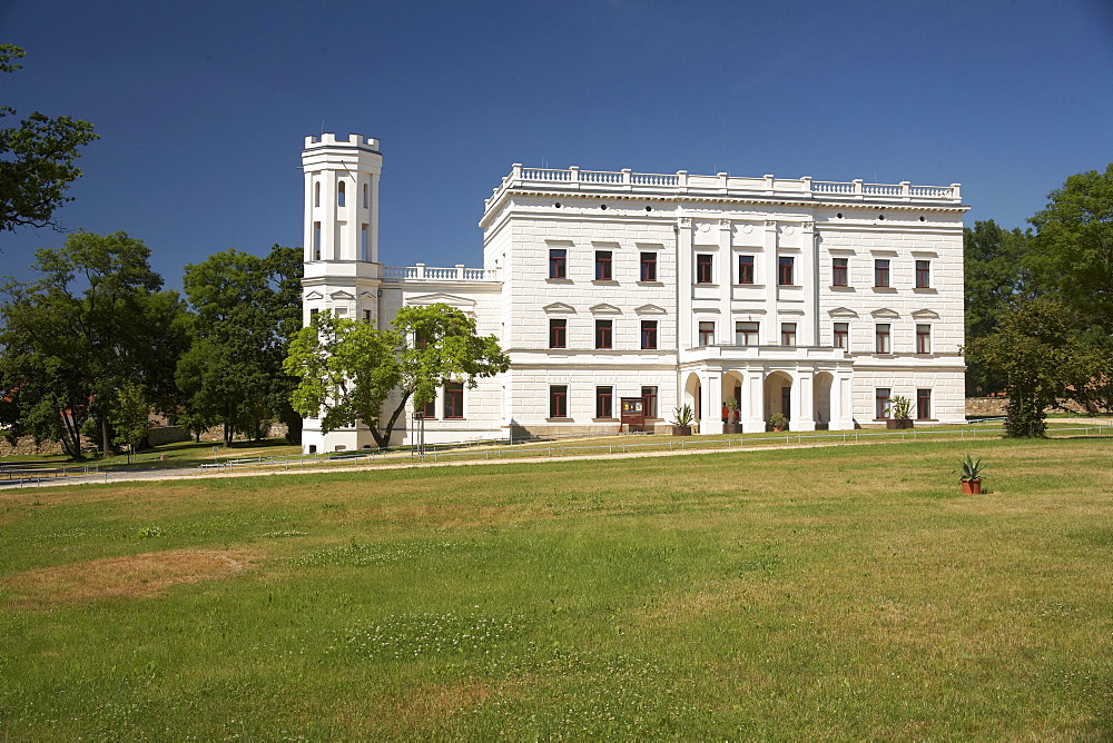 Schloss Krobnitz castle, Reichenbach, Koenigshainer Berge, Saxony, Germany, Europe