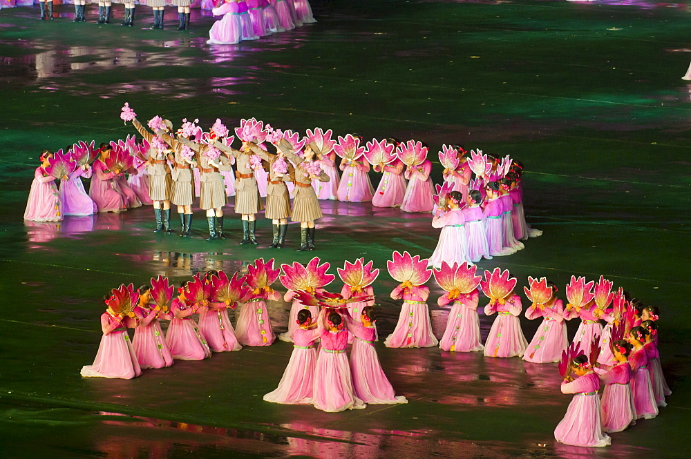 Dancers and acrobats at the Arirang Festival, the North Korean Grand Mass Gymnastics and Artistic Performance, Pyongyang, North Korea, Asia