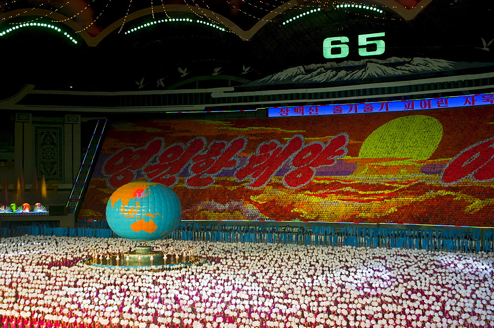 Dancers and acrobats at the Arirang Festival, the North Korean Grand Mass Gymnastics and Artistic Performance, Pyongyang, North Korea, Asia