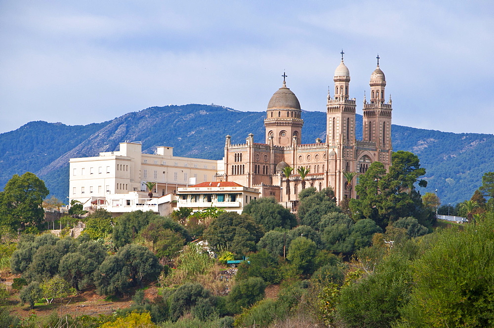 Basilica of St. Augustine und Hippone in Annaba, Algeria, Africa