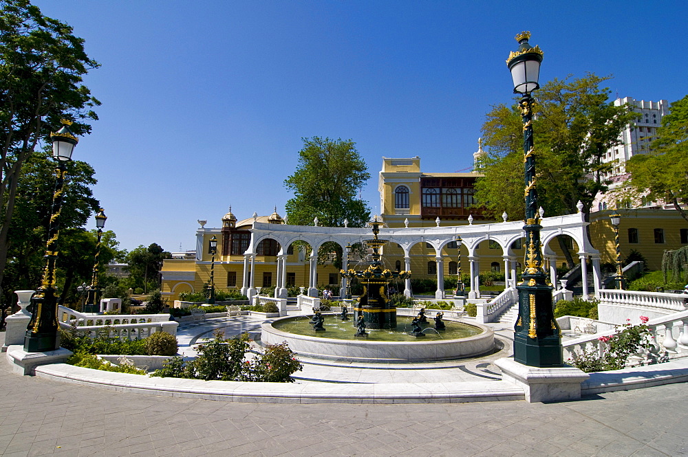 Fountain Square, Baku, Azerbaijan, Caucasus, Middle East