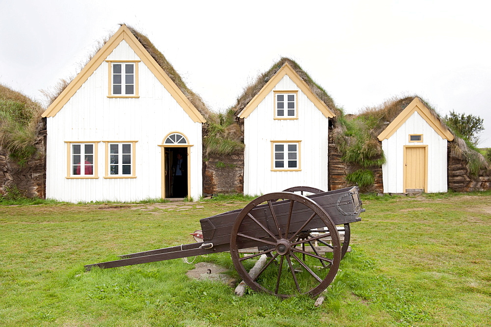 Open-air museum with cart, sod houses, turf and sod constructions, Skagfjordur Heritage Museum, GlaumbÃŠr, Glaumbaer, Iceland, Scandinavia, Northern Europe, Europe