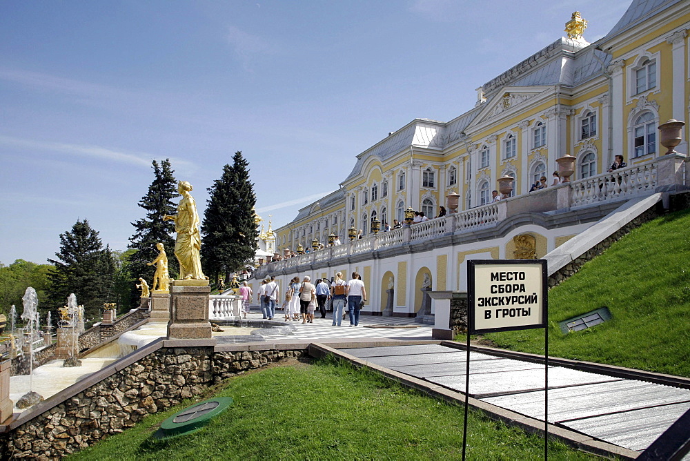 Peterhof Palace, UNESCO World Heritage Site, Peterhof, St. Petersburg, Russia, Eurasia