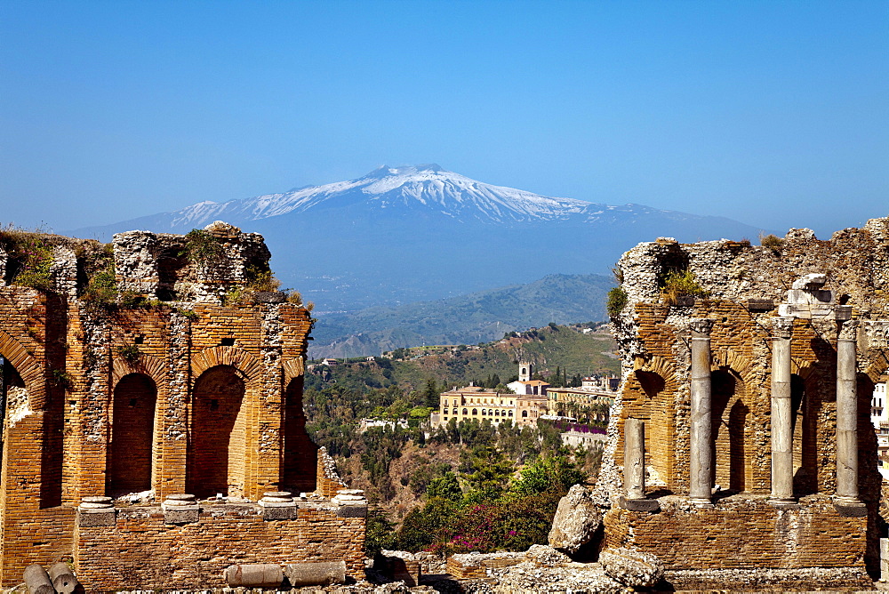 Teatro Greco, Etna, Taormina, Sicily, Italy, Europe