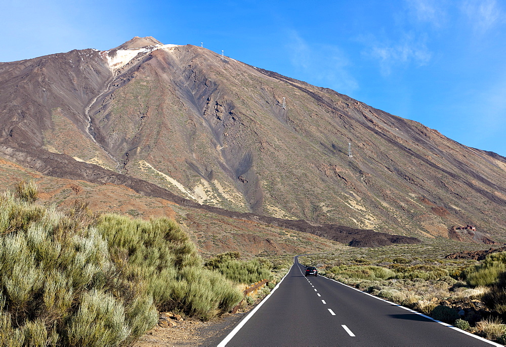 TF-21 road leading towards the Pico del Teide mountain, Teide National Park, Tenerife, Canary Islands, Spain, Europe