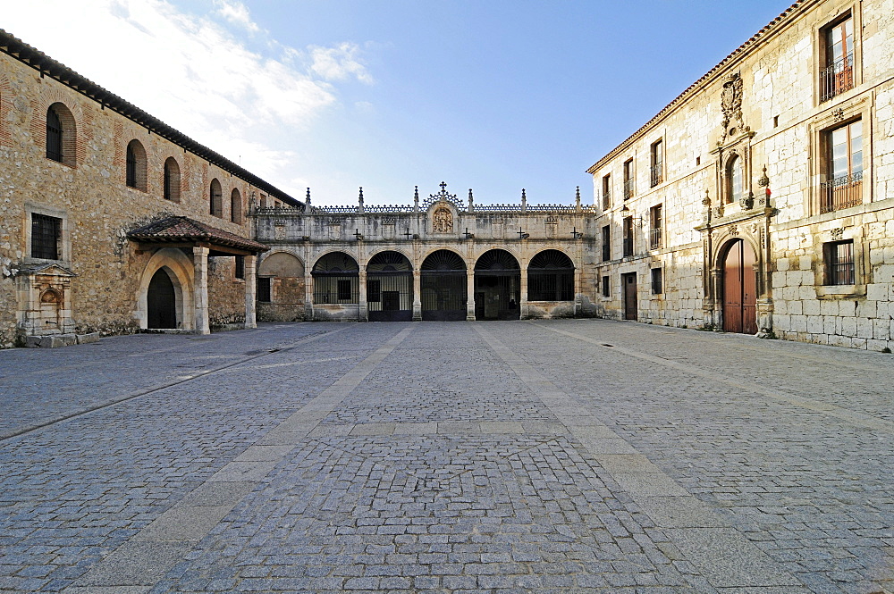 Museo Telas Medieval, Museum of Medieval Textiles, Santa Maria la Real de las Huelgas, monastery and church, Burgos, Castilla y Leon province, Spain, Europe