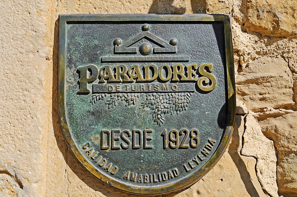 Parador, hotel, sign, Palacio Viejo, old castle, Olite, Pamplona, Navarra, Spain, Europe