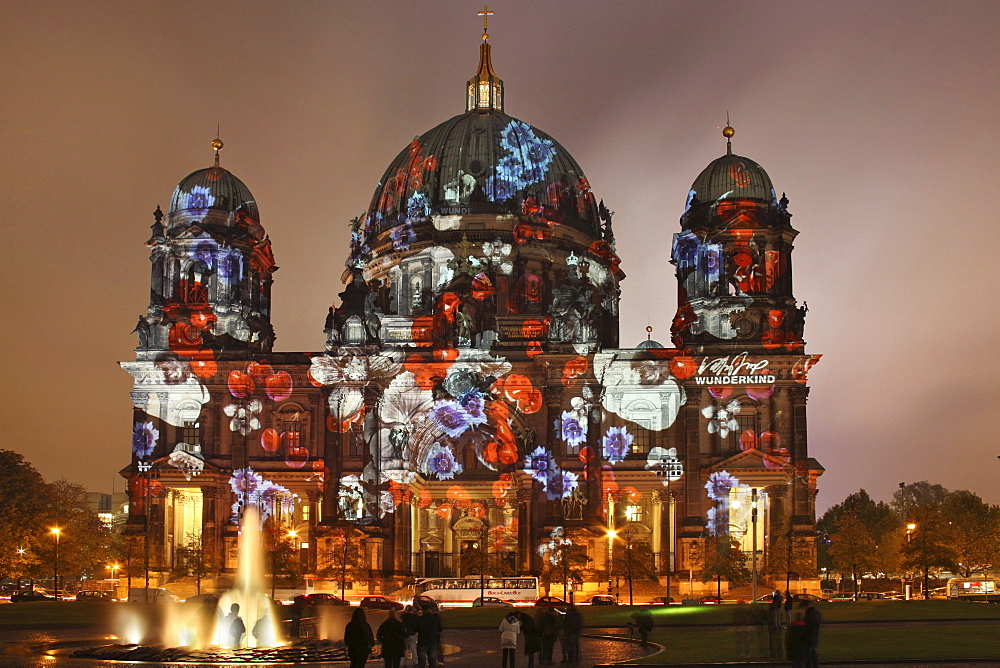 Berliner Dom cathedral, Museumsinsel island, UNESCO World Heritage Site, Festival of Lights 2010, Berlin, Germany, Europe