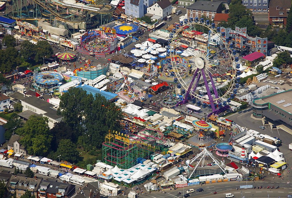 Aerial view, Cranger Kirmes funfair, ferris wheel, Herne, Ruhr Area, North Rhine-Westphalia, Germany, Europe