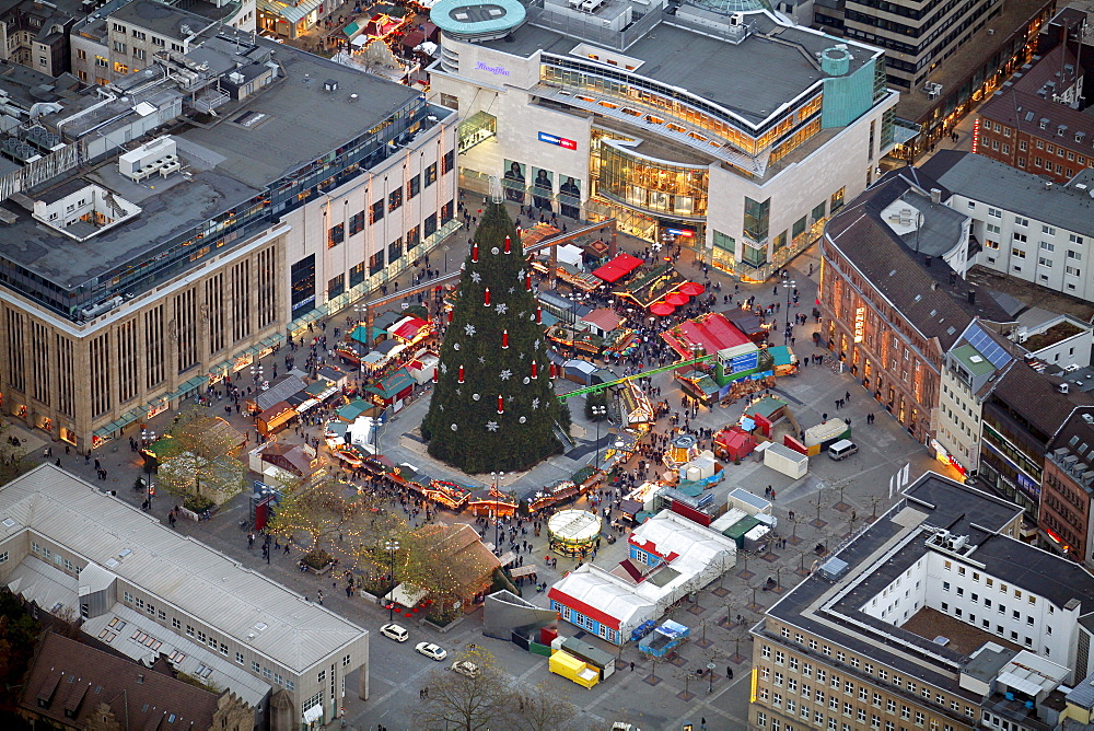 Aerial view, Christmas market, Reinoldikirche church, Hansaplatz, Dortmund, Ruhrgebiet region, North Rhine-Westphalia, Germany, Europe
