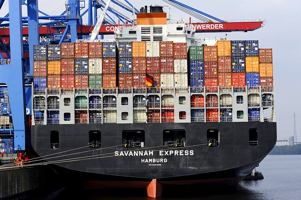 Savannah Express container ship at the Altenwerder Container Terminal in Hamburg, Germany, Europe