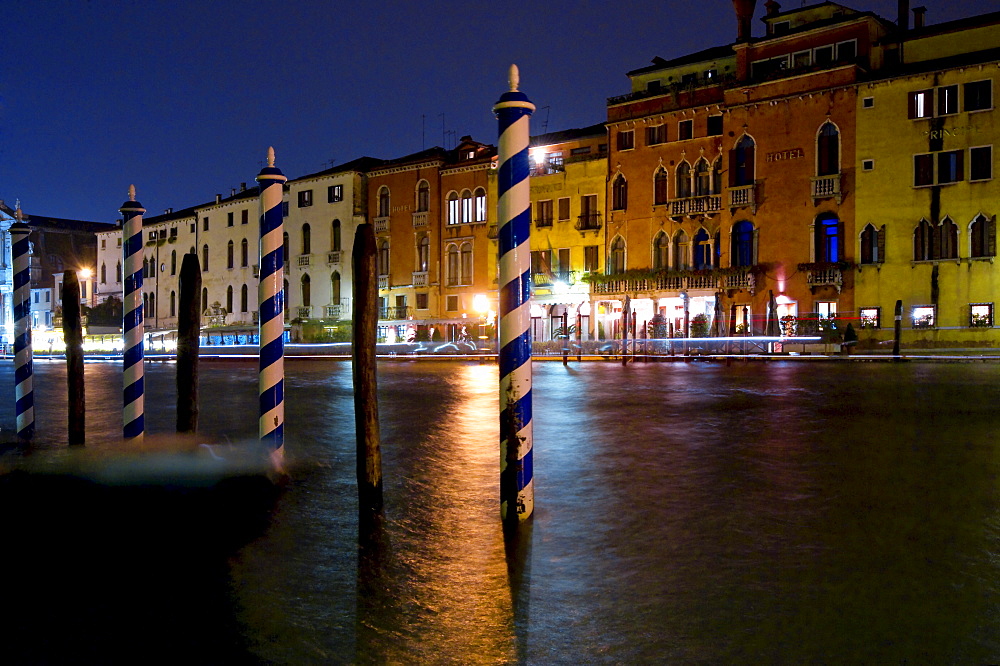 Night shot, Grand Canal, Venice, Veneto, Italy, Europe