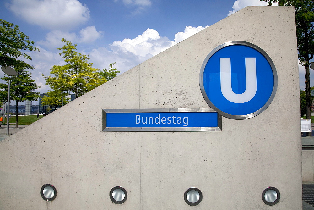 U-Bahn, metro station Bundestag, Government Quarter, Berlin, Germany, Europe