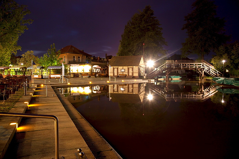 Kahn boat port, Luebbenau, Spreewald, Brandenburg, Germany, Europe