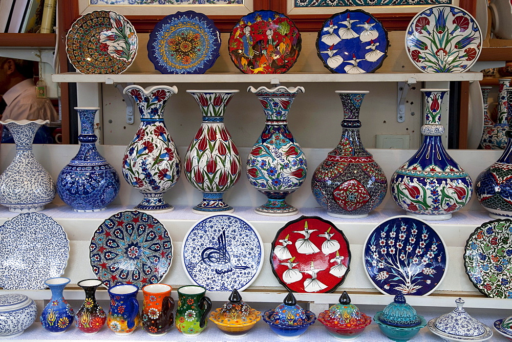 Souvenirs, bazaar, Selcuk, Lycia, Turkey, Asia