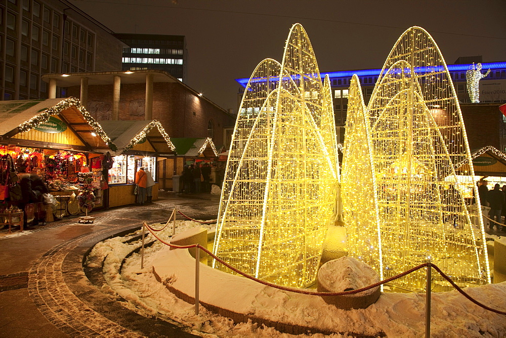 Christmas market at Kennedy Square, Essen, Ruhr Area, North Rhine-Westphalia, Germany, Europe